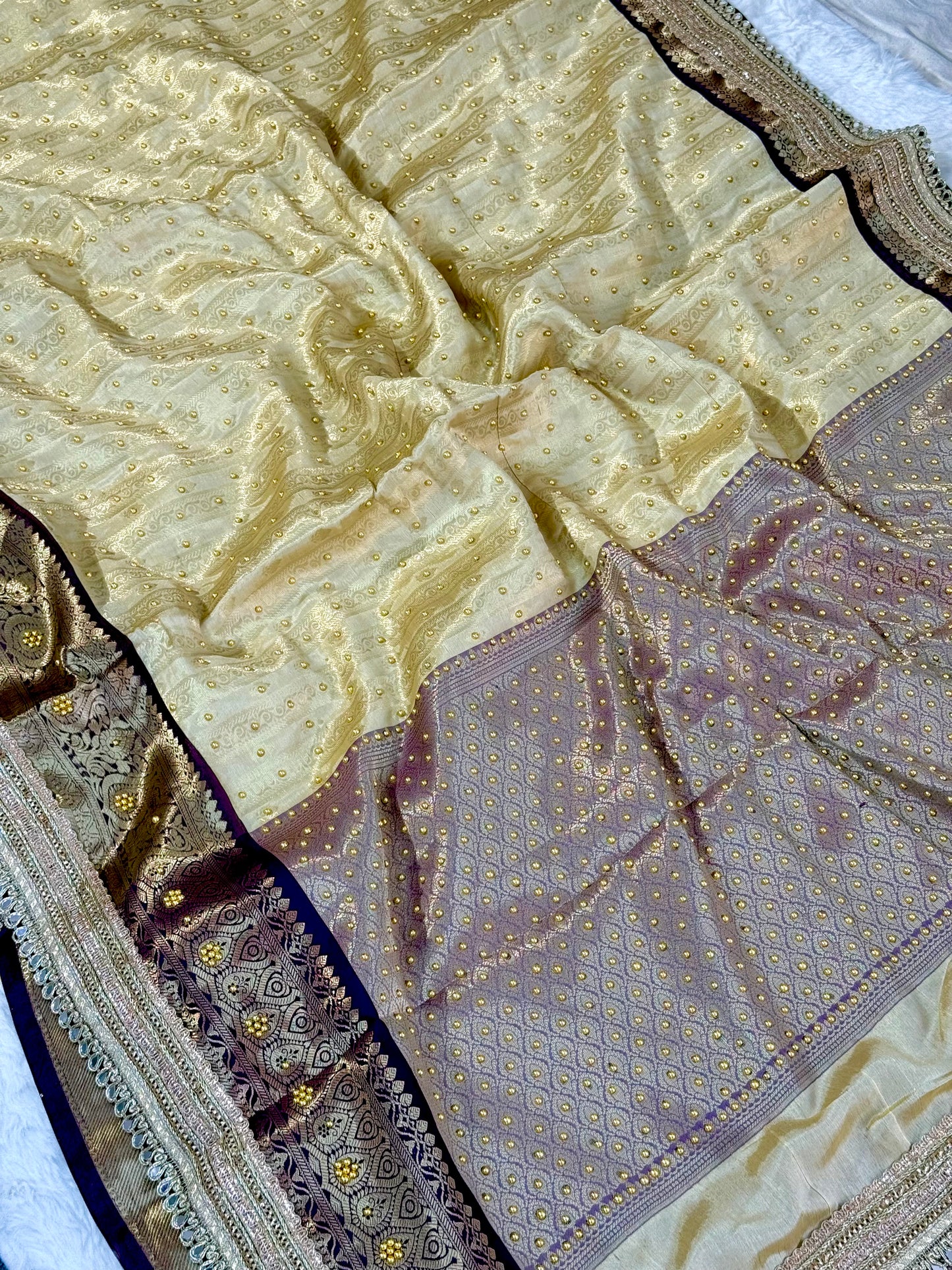 Banarasi Handloom Pearl Work Tissue Silk Saree