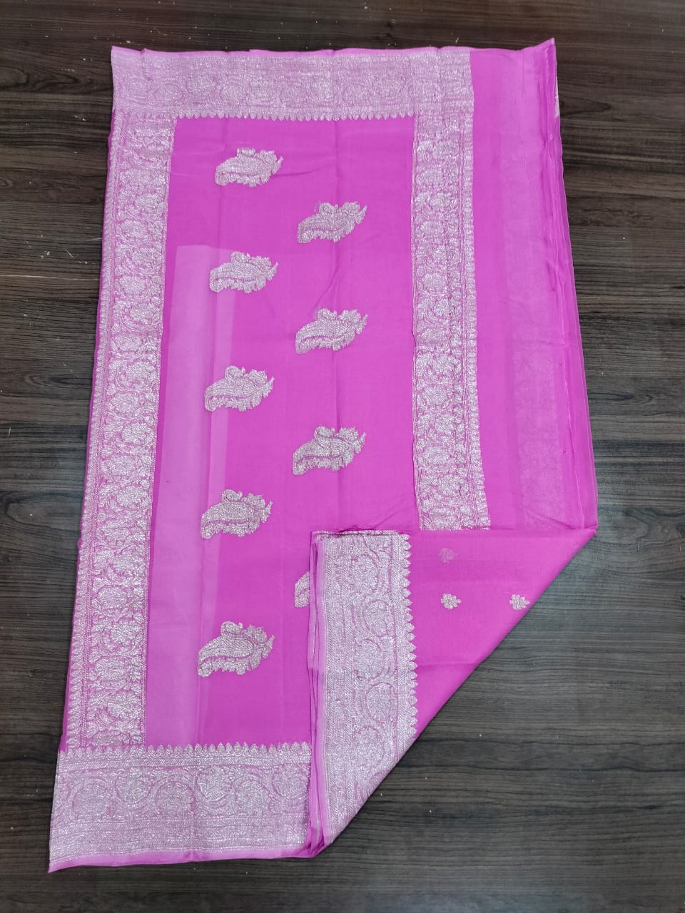 Banarasi Khaddi Georgette Pure Silk Kaduwa Weaving Silver Zari Saree