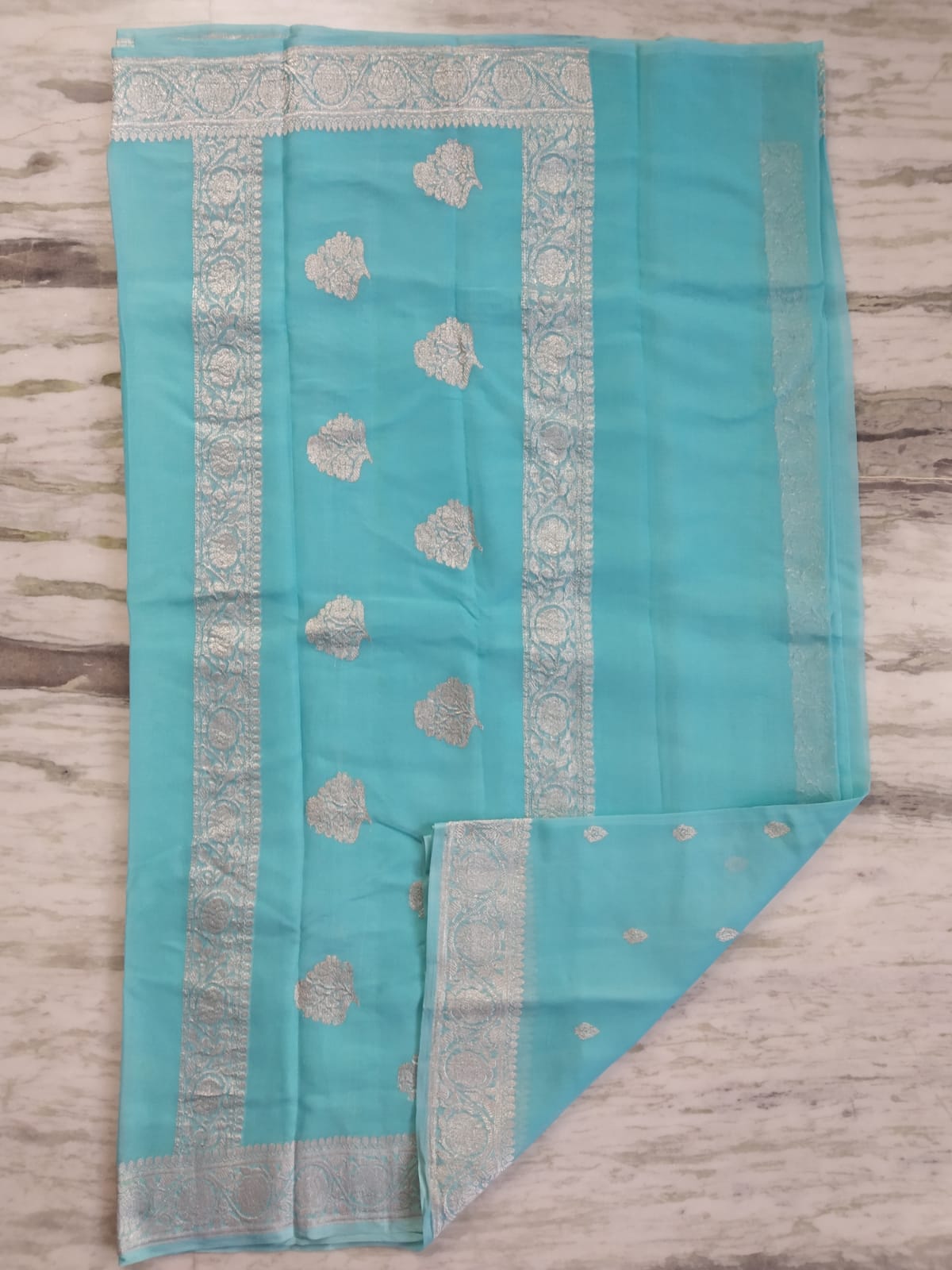 Banarasi Khaddi Georgette Pure Silk Kaduwa Weaving Silver Zari Saree