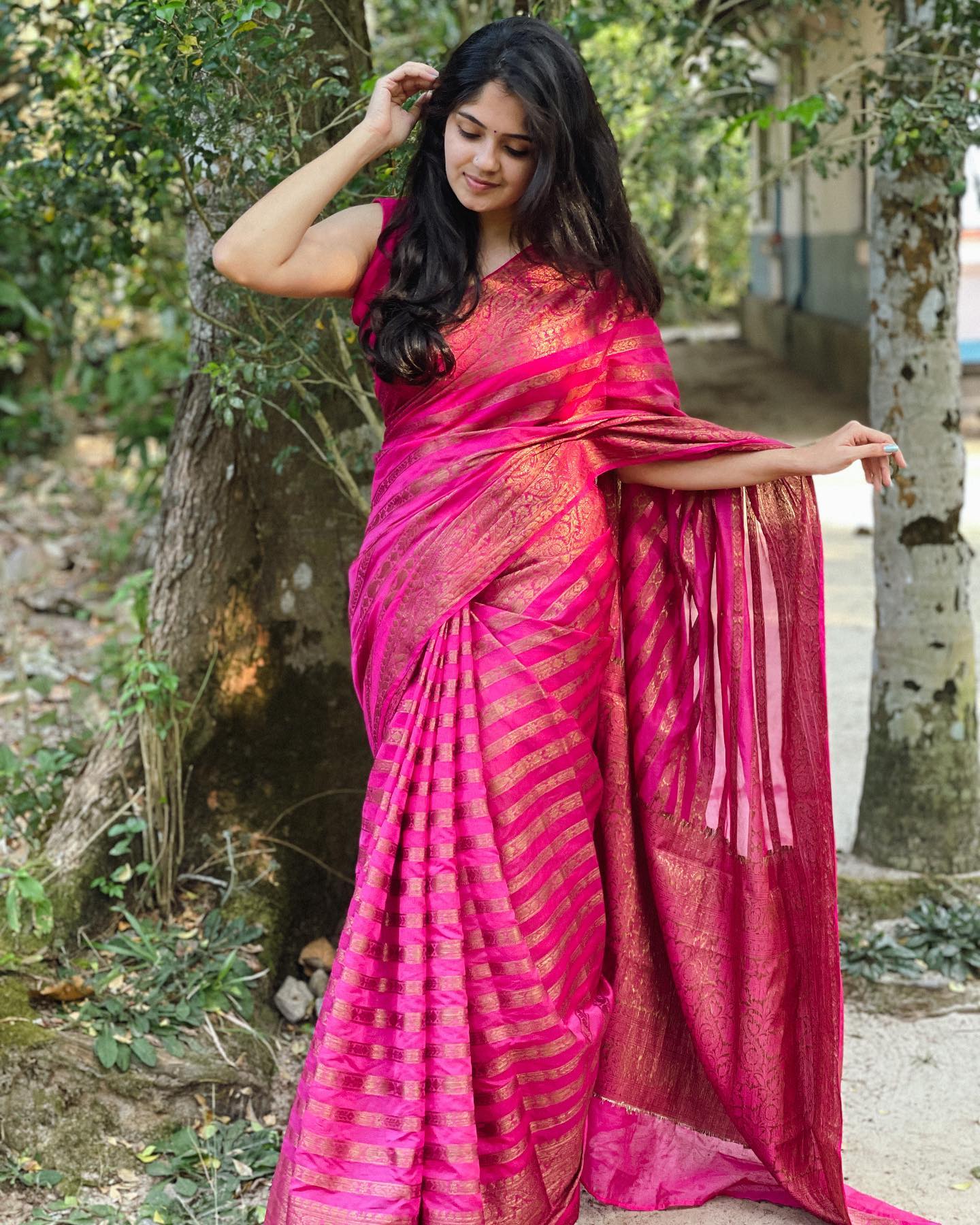 Banarasi Khaddi Georgette Soft Silk Latest Stripe Design Saree