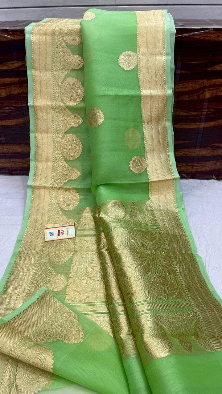 Banarasi Handloom Soft Kora Silk Saree