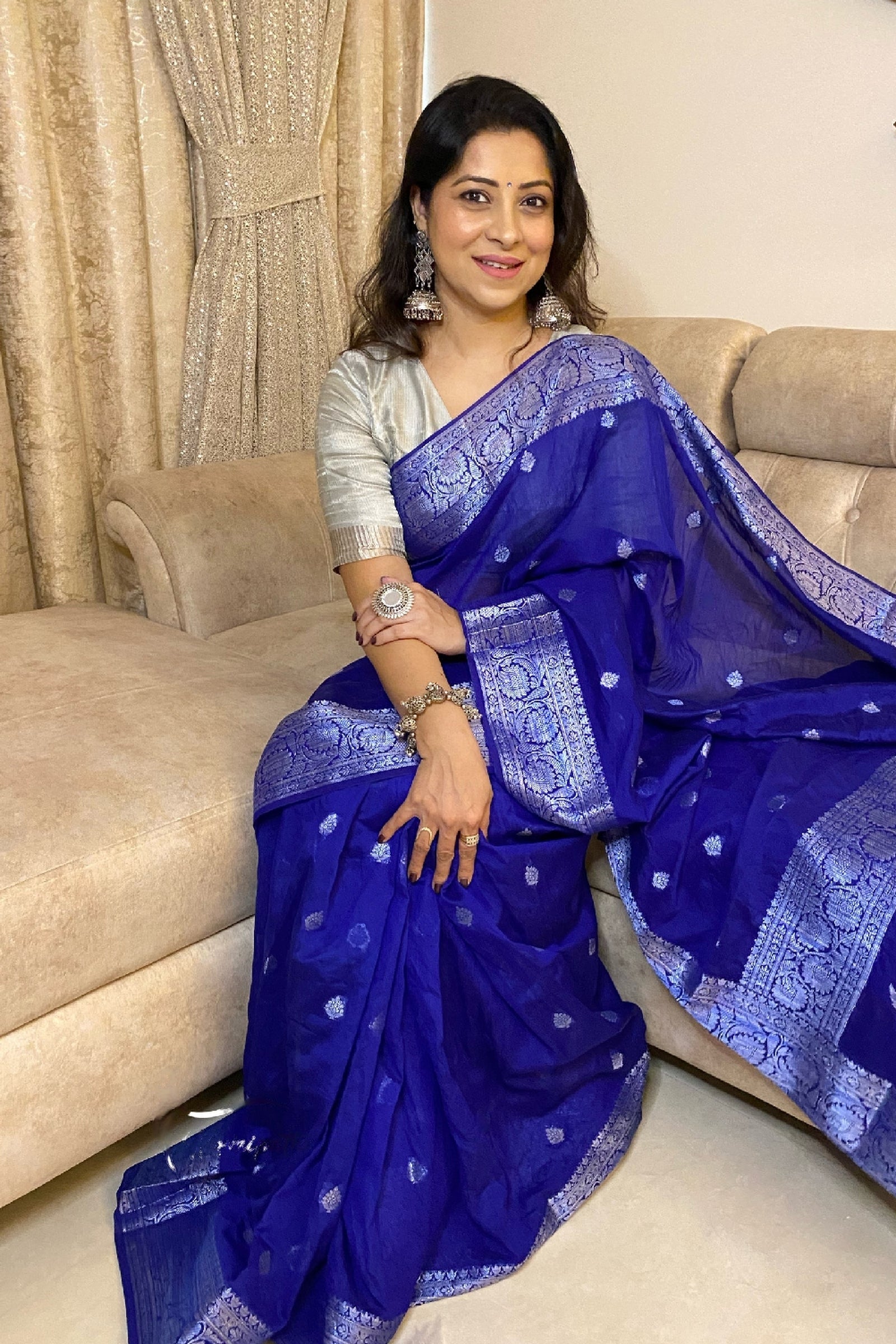 Vishnupuri Silk Deep Blue Zari Saree - Zameeni