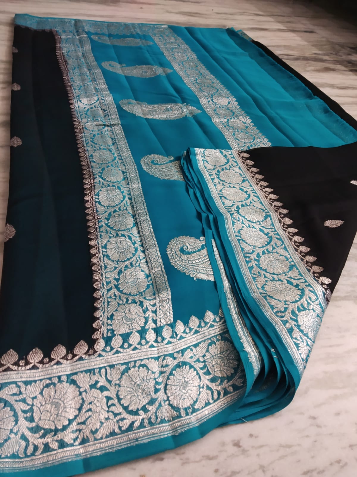 Banarasi Khaddi Georgette Pure Silk Kaduwa Weaving Silver Zari Saree